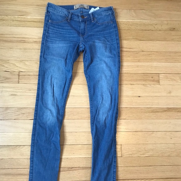 Hollister Medium Wash Skinny Jeans Jeggings sz 3L - Picture 1 of 3